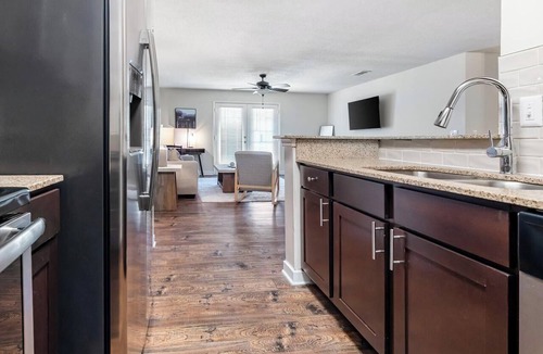 Gulf Hills Apartment | Landing | Stunning 3BD, Gym, Clubhouse