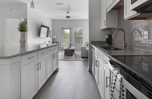 Northside Apartment | Landing | Stylish 1BD, Gym, Clubhouse