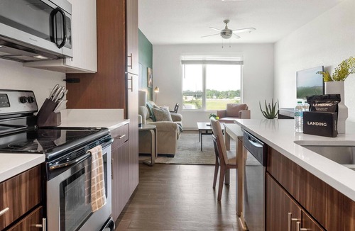 Fairvilla Apartment | Landing | Stylish 1BD, Gym, Clubhouse