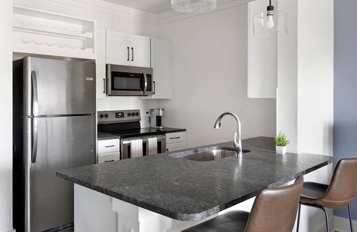 Pooler Apartment | Landing | Stylish 1BD, Gym, Yoga Studio