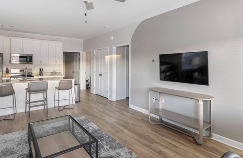 Huntsville Apartment | Landing | Stylish 2BD, Clubhouse, Gym