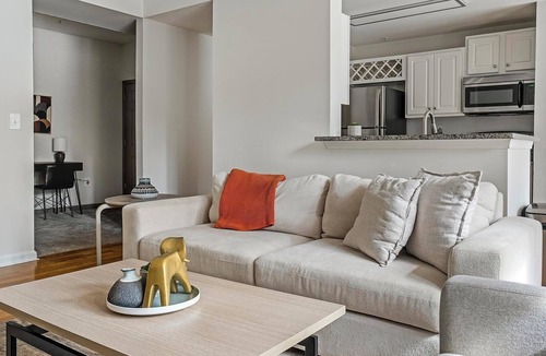 Piedmont Heights Apartment | Landing | Stylish 1BD, Gym, Pool