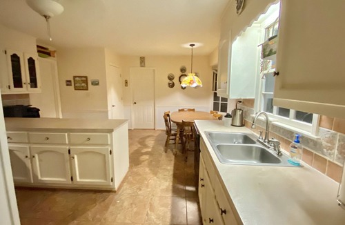 Meadowbrook House | Large comfortable house, close to everything. Single Family Only