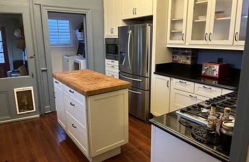 Algiers Point House | Large private house in one of New Orleans oldest and safest neighborhoods