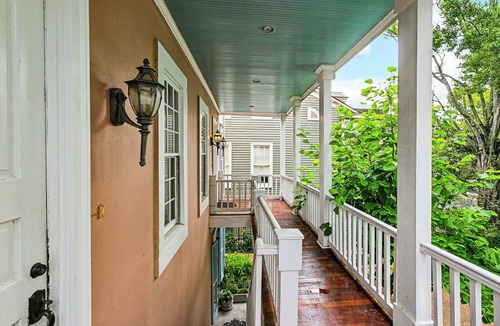 Lower Garden District House | Large three bedroom townhouse in the best location in New Orleans.fast wifi