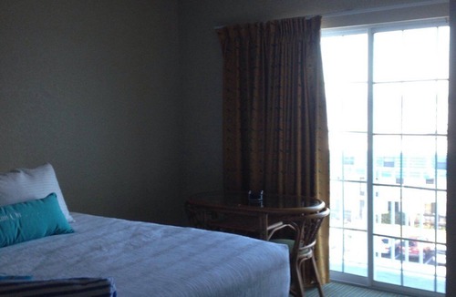 New Smyrna Beach Resort | LAST MINUTE GETAWAY! OCEAN VIEW 2 Bdrm Lockout-Coconut Palms Beach Resort II