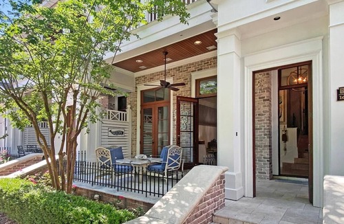 Baytowne Wharf House | Le Jardin Oasis: New Orleans Inspired Luxury, Steps Away from Baytowne Wharf at Sandestin Golf and Beach Resort!