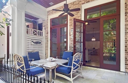 Baytowne Wharf House | Le Jardin Oasis: New Orleans Inspired Luxury, Steps Away from Baytowne Wharf at Sandestin Golf and Beach Resort!
