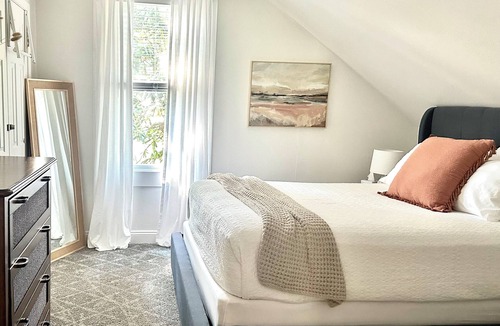 Biloxi Hotel | Lemongrass Loft at The Mockingbird Inn Boutique Hotel