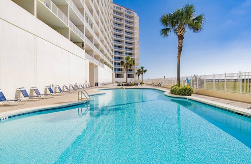 Ono Island Condo | Lighthouse 1012 by Roberts Brothers Vacation Rentals