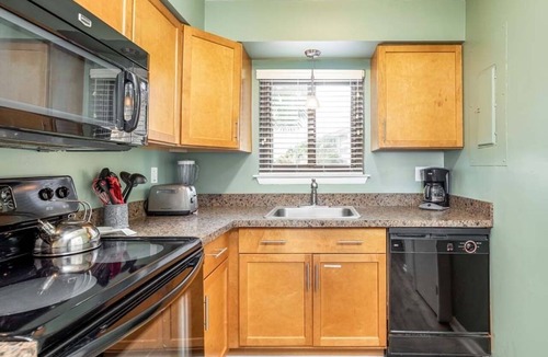 Tybee Island Condo | Lighthouse Point 15A | 1st Floor Beachfront Spot!