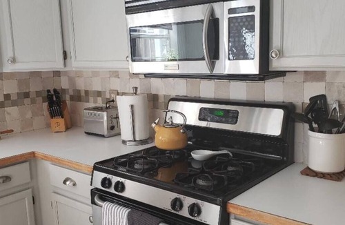 Newnan House | Like home 3 Bedroom - 30 min South from Atlanta International Airport