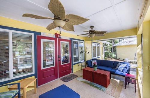 Melrose Cottage | Lily Pad Cottage-Peaceful 2/2 Lake Cottage for Summer Getaway and Relaxation