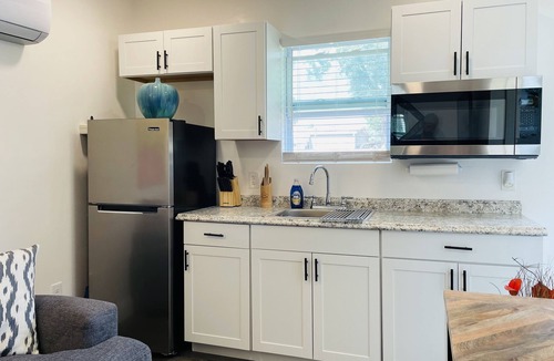 Lake City Cottage | Little Blue is Brand New Cottage a few miles away from Springs and cave diving