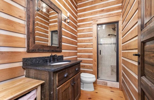 Bryceville House | Log Ranch House | 246 Acres | River | Horses | 12