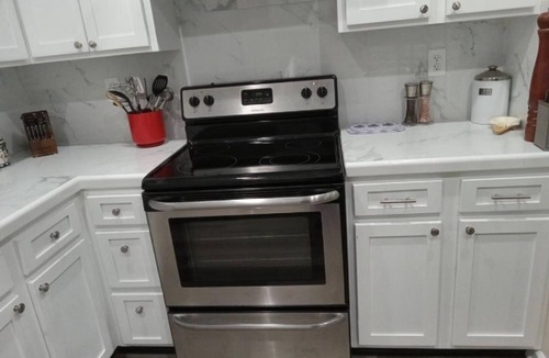 Newnan House | Lovely 4-bedroom/3 bathroom house in Newnan with AC, WiFi.
