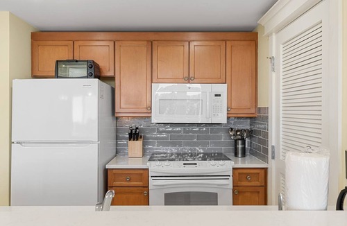Baytowne Wharf Condo | Lovely Bay Views at Baytowne Wharf! Tropical Pool & Hot Tub, Beach Tram, Gym.