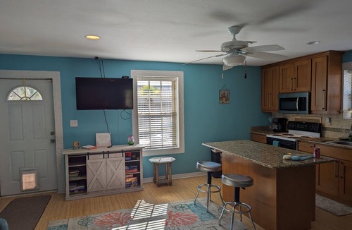 Ono Island Cottage | Lovely Guest Cottage min from Perdido Key Beaches