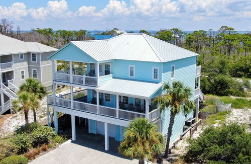 Seagrass House | Lowest priced home in Seagrass 350 steps to Gulf with community pool access