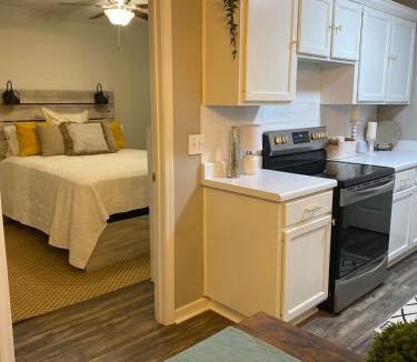Starkville Apartment | Lucky 13 Condo