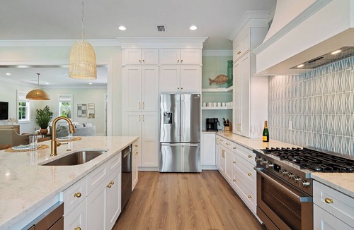 San Juan House | Luxe Beach Retreat Walk to Beach Pool Spa, Golf Cart, Game Room & Putting Green