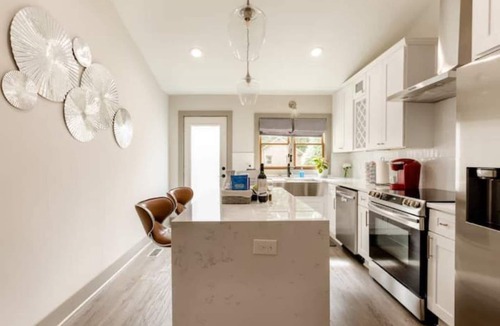 Decatur House | Luxe Decatur Duplex - Both Sides