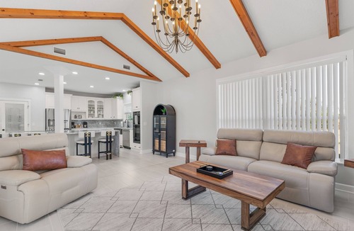 Pierson House | Luxe Private Estate w/Lakes, Pool, Lanai, Events