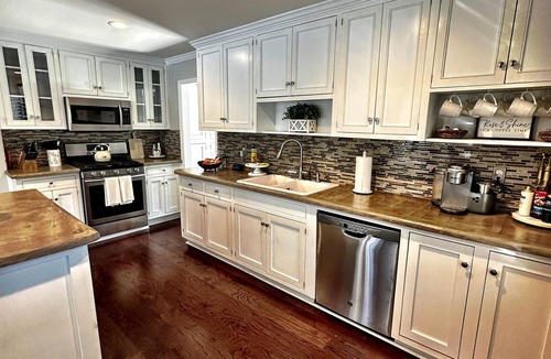 Columbus House | Luxurious and Cozy Midtown Home Near Fort Moore and Uptown