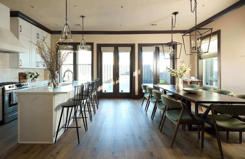 Saint Claude Condo | Luxurious Marigny Home | Heated Pool