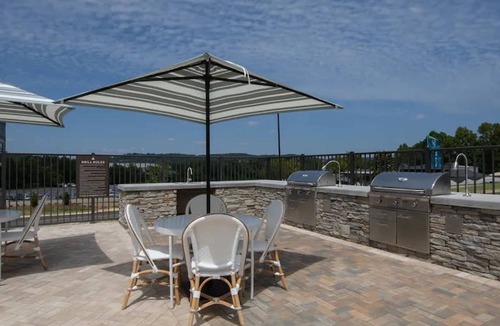 Pelham Apartment | Luxury 1 BR Near Oak Mt State Park