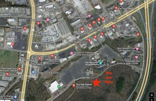 Pelham House | Luxury 2BR 2 bath Townhouse w Garage Near Oak Mt