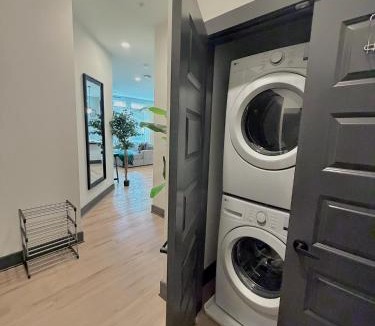 East Side Apartment | Luxury 2BR - Near Downtown Atlanta