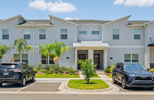 Four Corners House | Luxury 4BR Champions Gate Home w/Private Pool, BBQ, and Water Park Access!