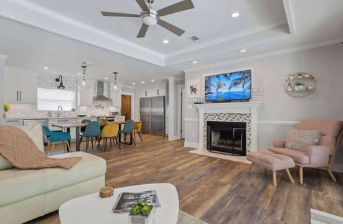 Ocean Springs House | Luxury Bayou Experience with Pool and Outdoor Kitchen