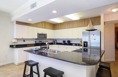 Orange Beach Condo | Luxury Beachfront 4BR/4BA Condo Sleeps 13 with Stunning Views and Large Balcony