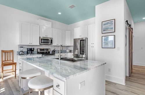Perdido Key Coves One House | Luxury Infinity Edge Heated Pool and Hot Tub + Boat Dock + Steps to the beach + Beach Toy Packages