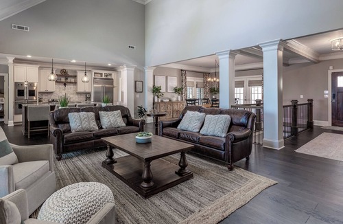 Eatonton House | Luxury Lake Escape with game room and hot tub!