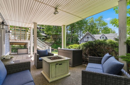 Macatawa House | Luxury Macatawa Beach Home with Stunning Lake Michigan Views