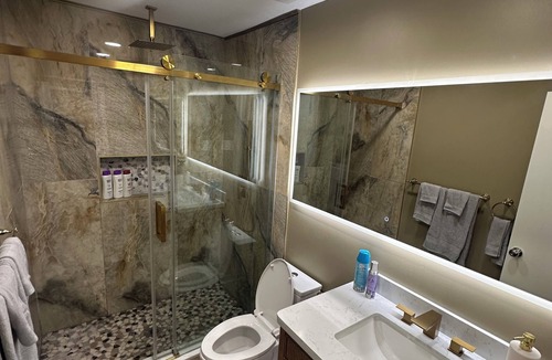 Buford Highway House | Luxury Newly Renovated 2BR/1BA Retreat