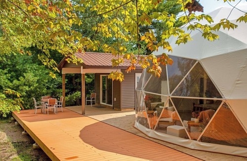 Williamsburg Apartment | Luxury on the Edge of Traverse City