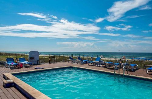 Ono Island House | Luxury Retreat-Resort Amenities-Pool Beach Tennis
