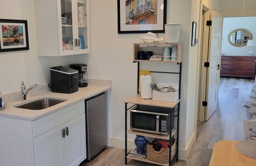 Pass Christian Apartment | Luxury Suite Apartment at the Beach