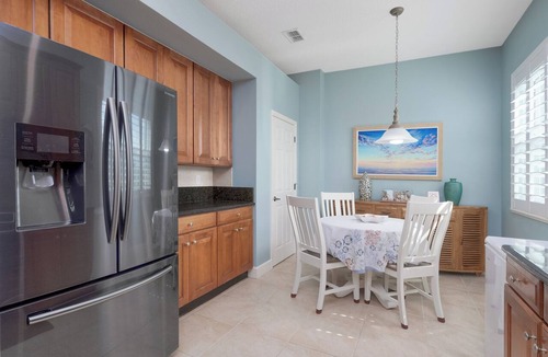 Palm Coast Condo | Magnificent 4th Floor Corner Condo 941 overlooking the lake at Cinnamon Beach