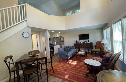 Moultrie Cottage | Magnolia Cottage by Kirk Murphy Hospitality