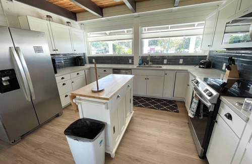Melrose House | Magnolia Pointe Lakehouse on Lake Santa Fe in Melrose, FL LAKEFRONT PROPERTY!