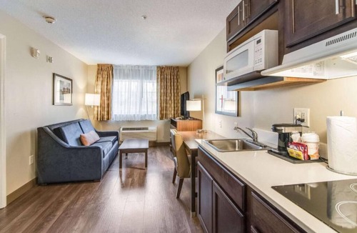 Columbus Hotel | MainStay Suites Columbus near Fort Benning