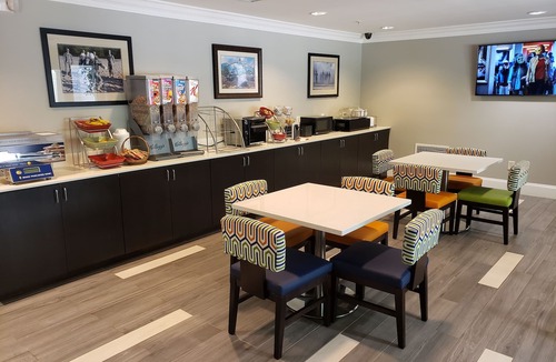 Columbus Hotel | MainStay Suites Columbus near Fort Benning