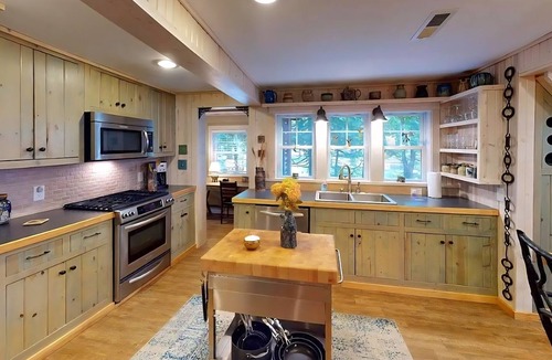 Levering House | Make Memories This Summer-Easy Access To All Things Northern Michigan