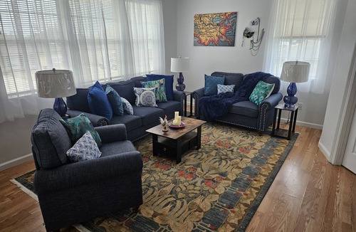 Arabi Apartment | MARCH MADNESS DISCOUNTS! Email for info! LGBTQ Owned! Minutes from the Quarter!