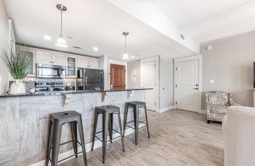 Baytowne Wharf House | Market Street Inn 4446